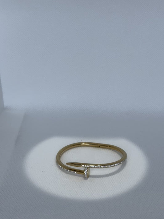Ella Wrist and Twist